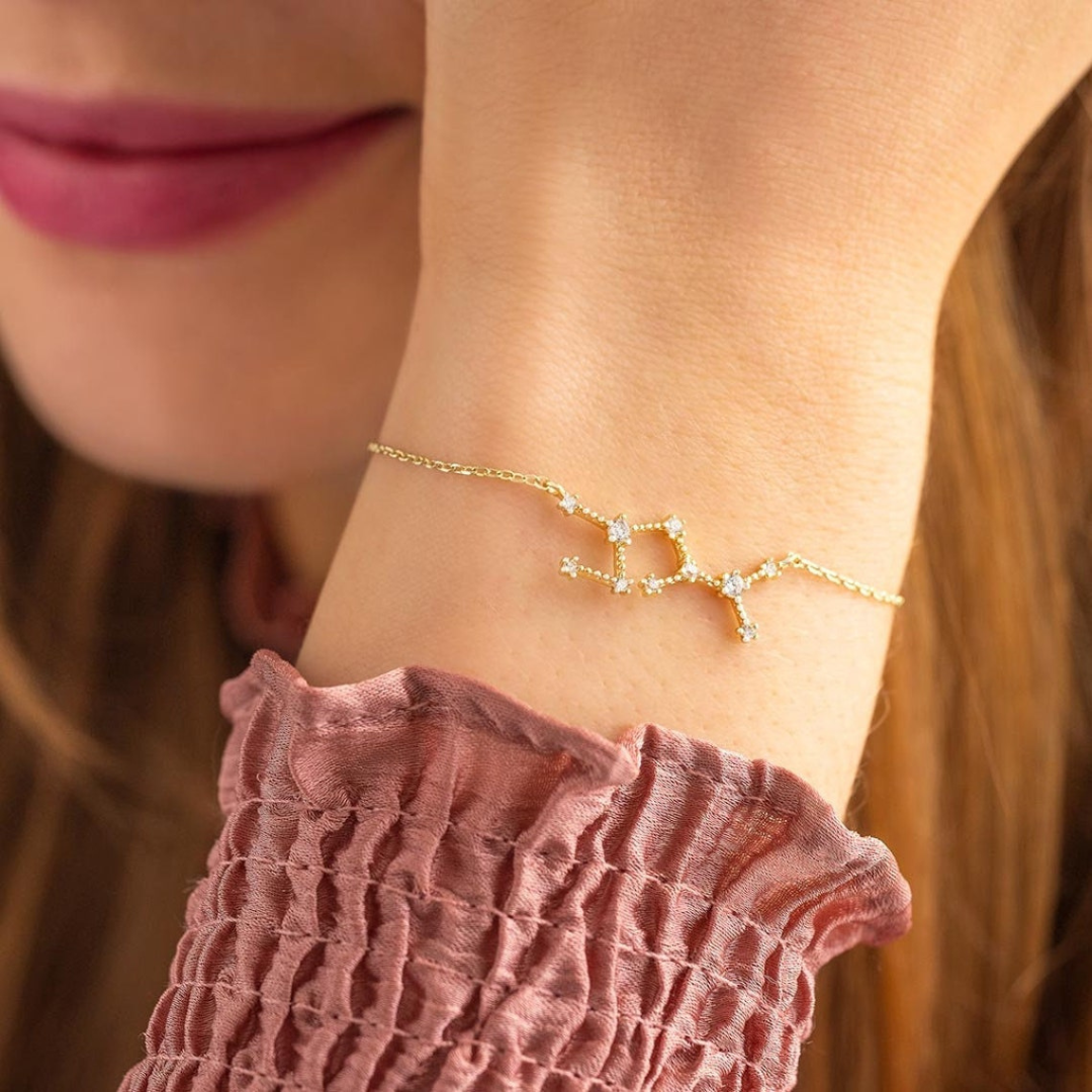 Mooi enkelbandje, perfect als betekenisvol cadeau of als stijlvolle accessoire.
