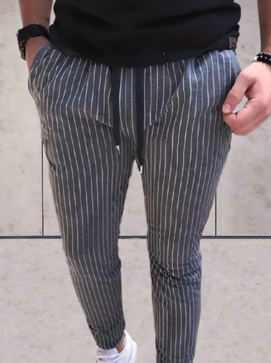 Christopher - Hose mit Streifenmuster und Kordelzug