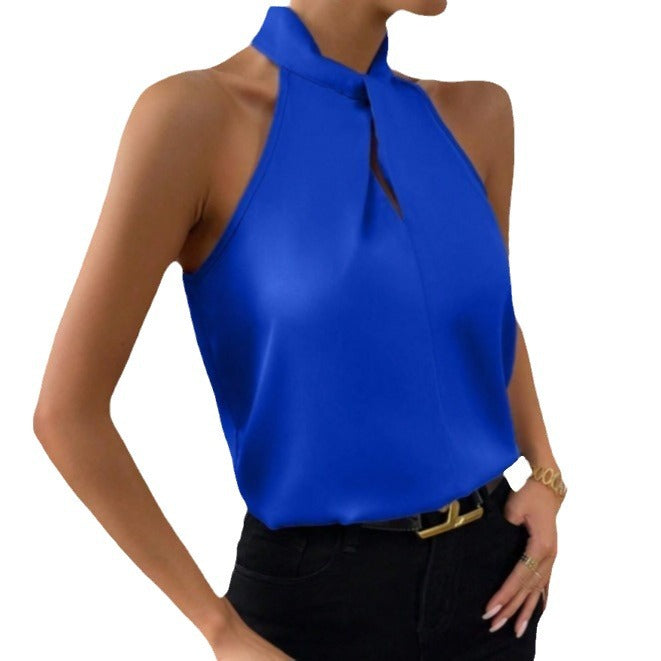 Vanna | Silk top with button neck