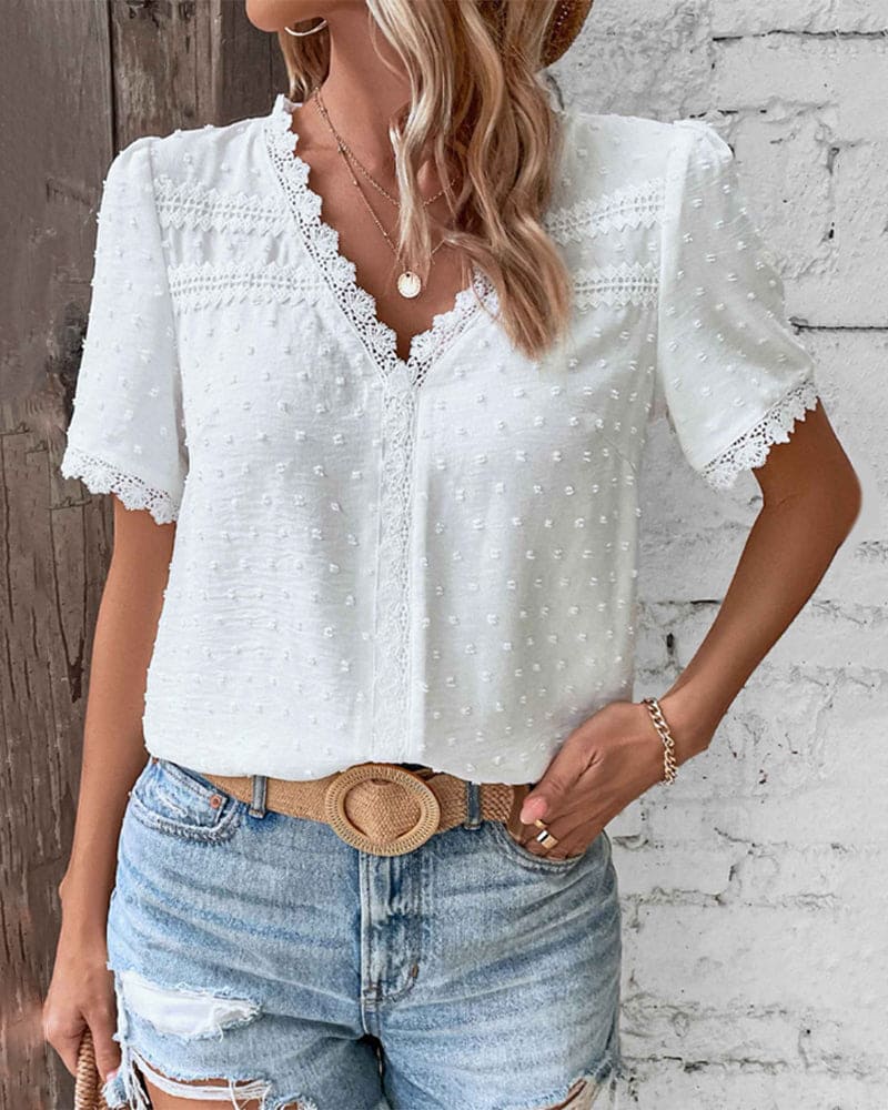Wendy | Moderne zomerblouse met korte mouwen