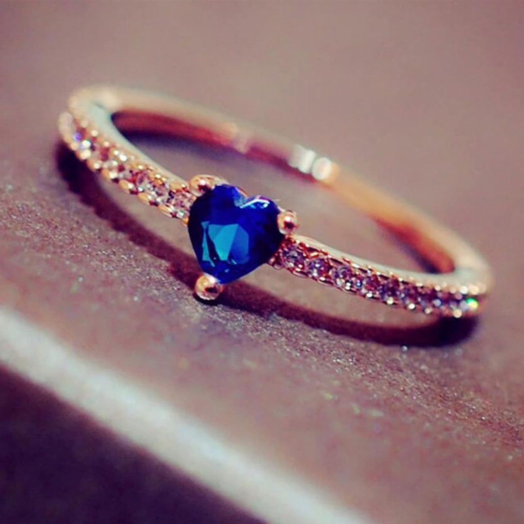 Sara - Anello elegante con design di lusso