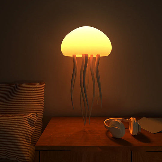 Lumia | Jellyfish lamp with dynamic color options | Yellow