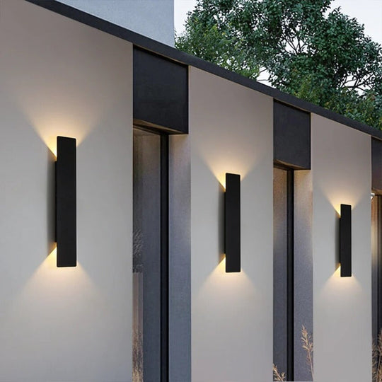 AquaLux | Lampada da esterno impermeabile | Design minimalista da parete