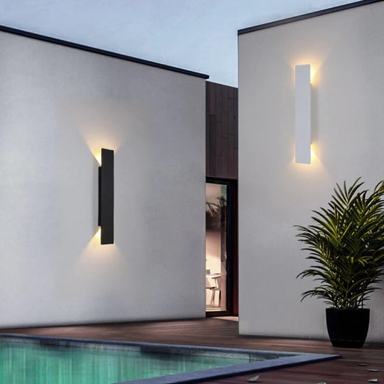 AquaLux | Lampada da esterno impermeabile | Design minimalista da parete