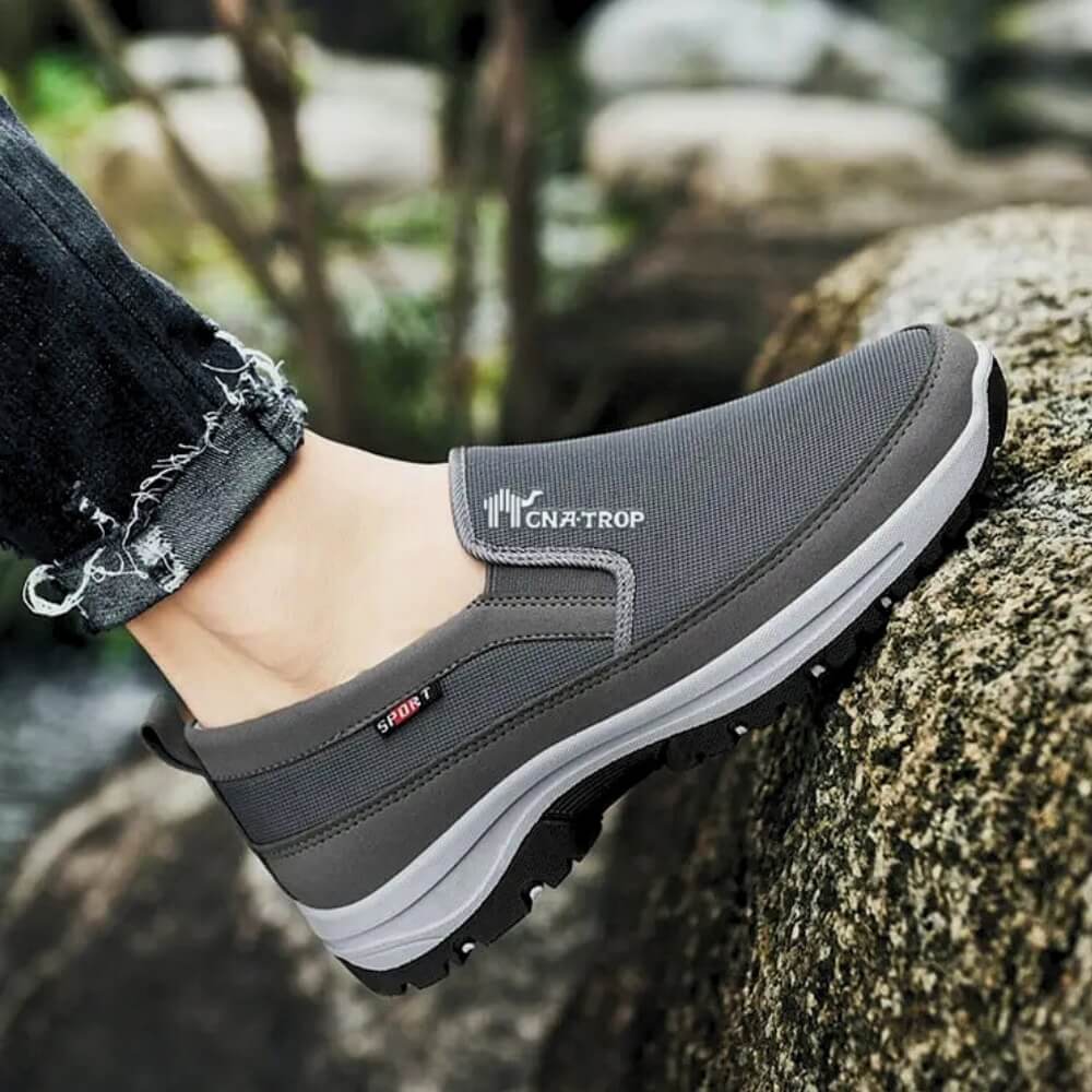 Close-up van het ademende bovenmateriaal voor extra comfort.
