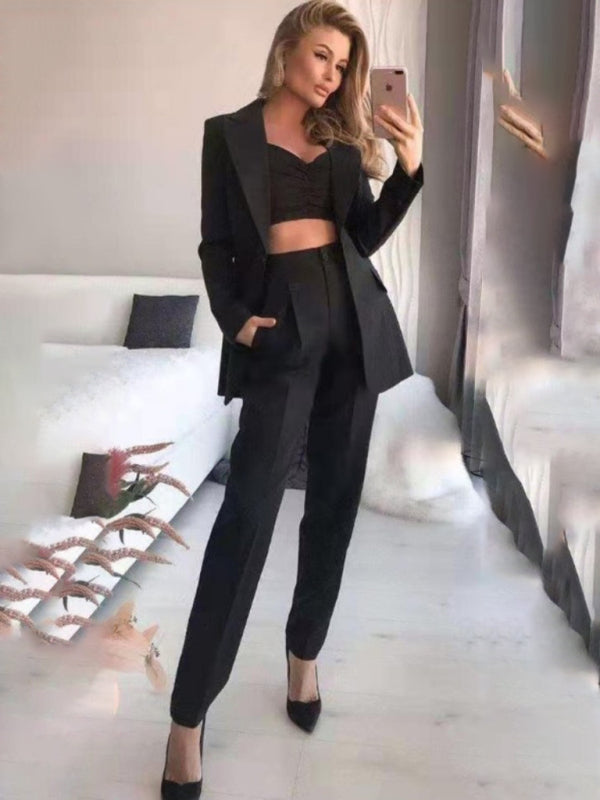 Kylie - Confezione da tre pezzi in un design classico monocromatico