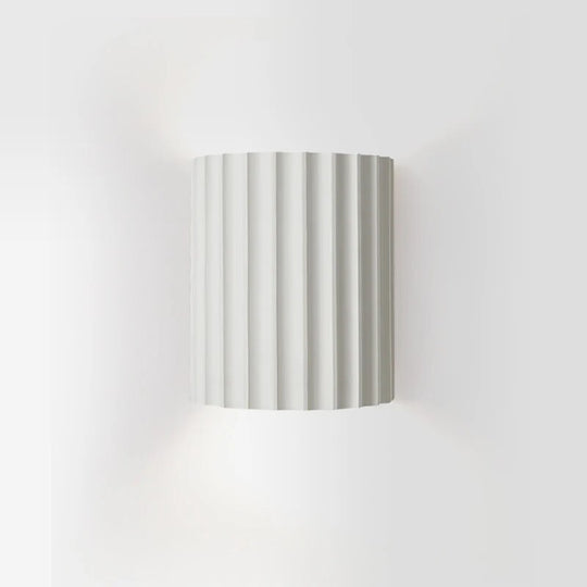 WaveLight Moderne Wandlamp - Perfect voor woon- of slaapruimtes, met een verfijnd ontwerp dat moderne stijl uitstraalt.