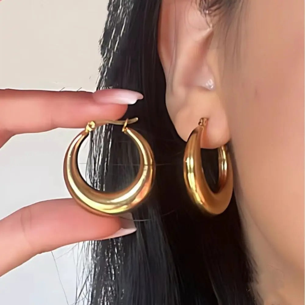 Mia - Eleganti, orecchini a cerchio appariscenti con stile senza tempo per ogni giorno