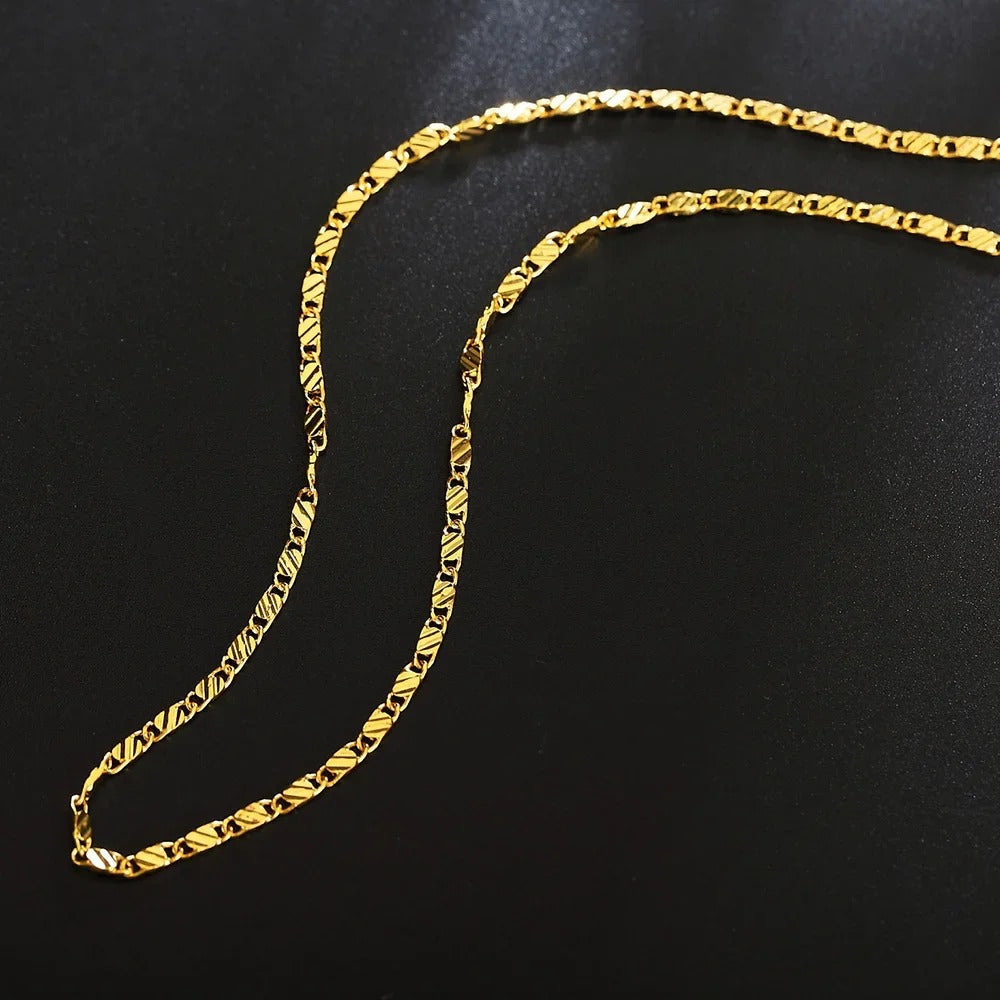Nina - Elegant Necklace, Perfect for a Refined Look