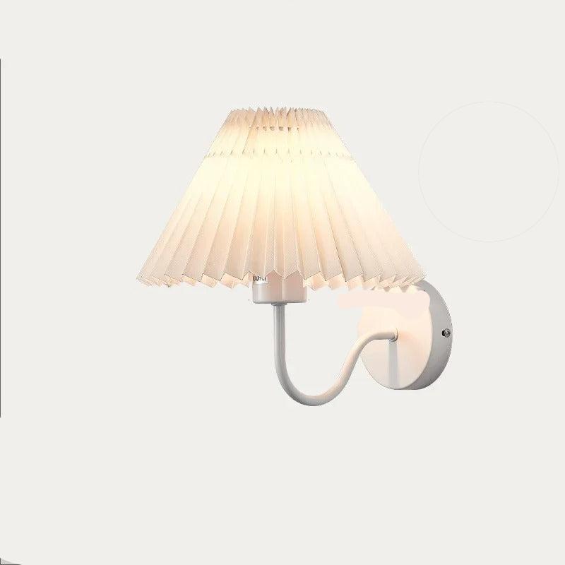 LumoNova | Modern wall lamp with sleek design | Black