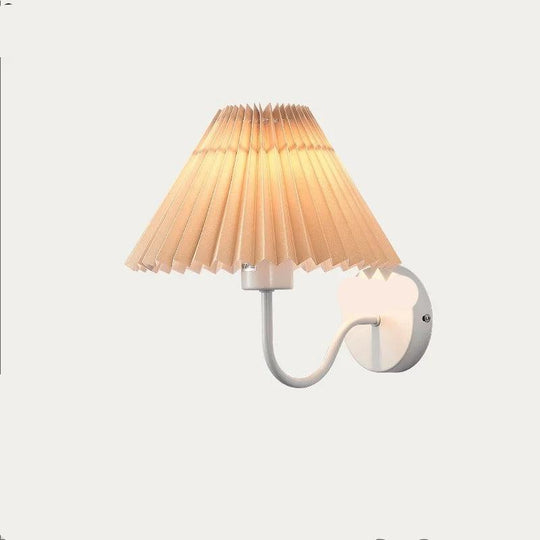LumoNova | Modern wall lamp with sleek design | Black