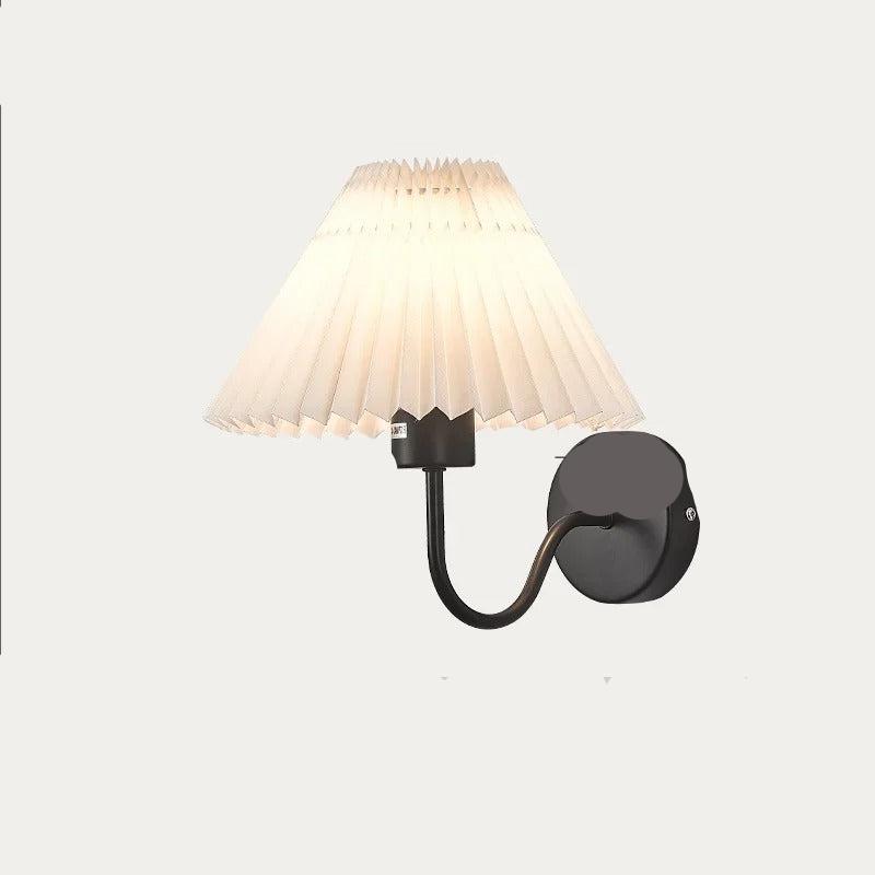 LumoNova | Modern wall lamp with sleek design | Black