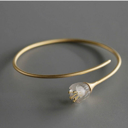 Subtiele en kleurrijke kralen armband met een tijdloze uitstraling.