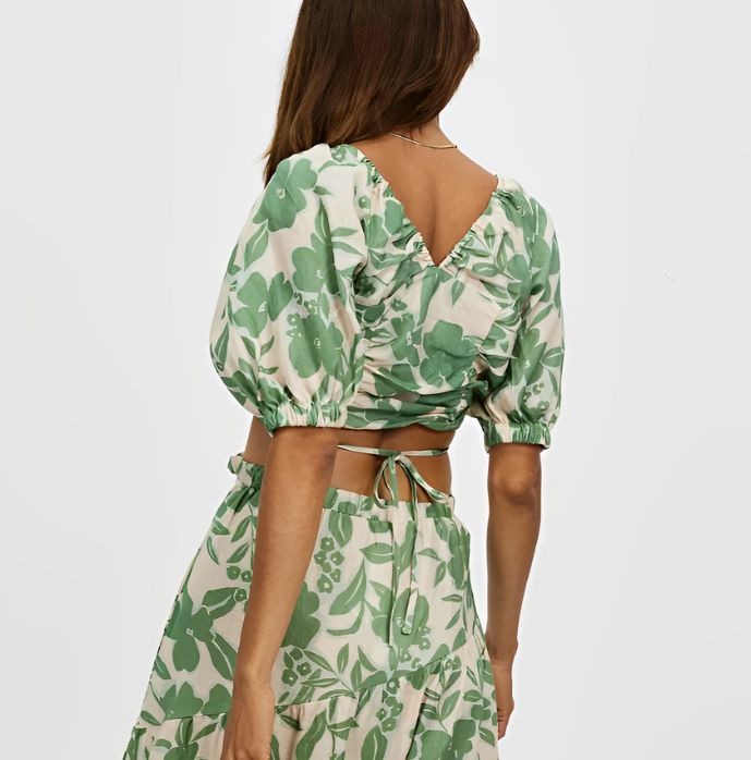 Eliza - Set elegante due pezzi con stampa foglie e maniche corte