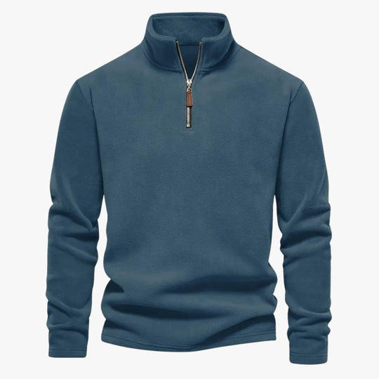 Klassiek ontwerp van de blauwe sweater met een sportieve touch.
