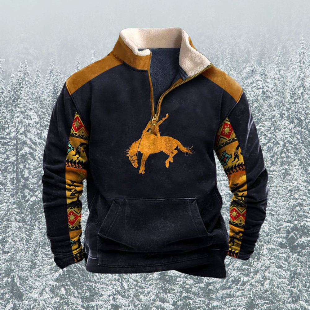 Donkerblauwe fleece trui met een opvallend design en warme voering.
