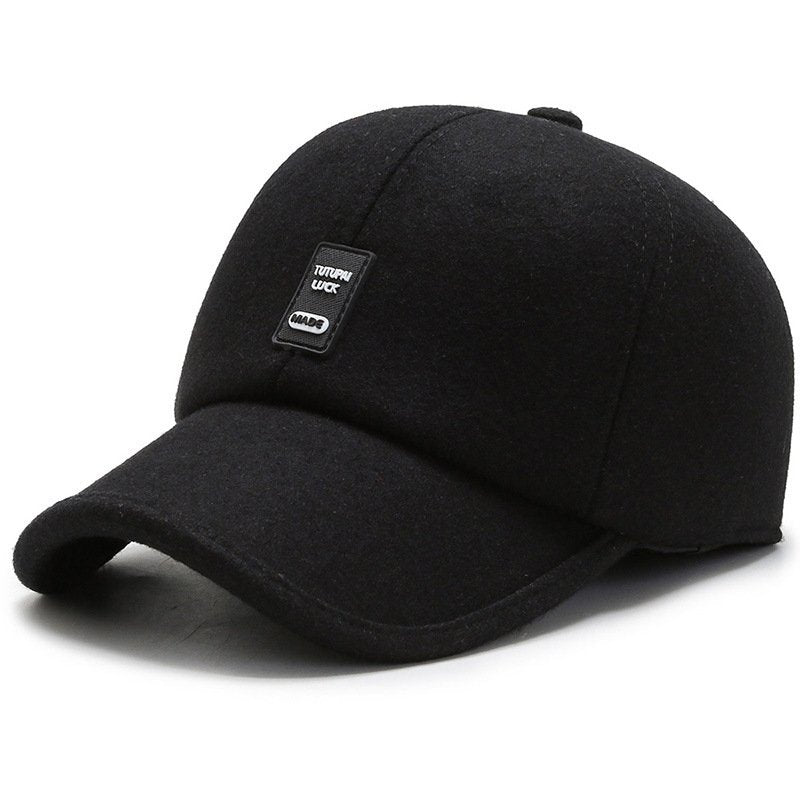 Tijdloze baseballcap perfect voor koude winterdagen.
