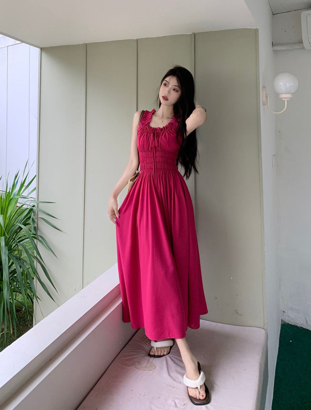 Ivana - Elegante abito lungo con corpetto arricciato