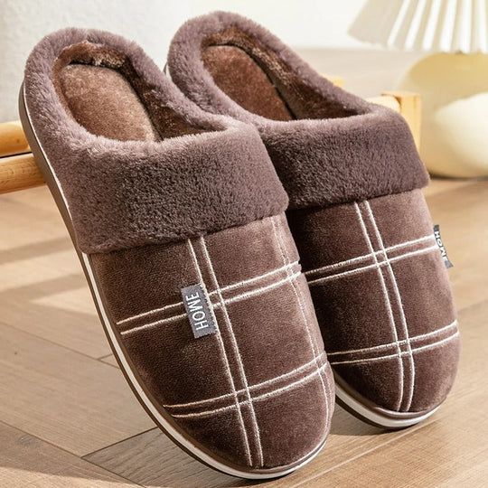 Herenpantoffels met een duurzame antislipzool, ideaal voor dagelijks gebruik.