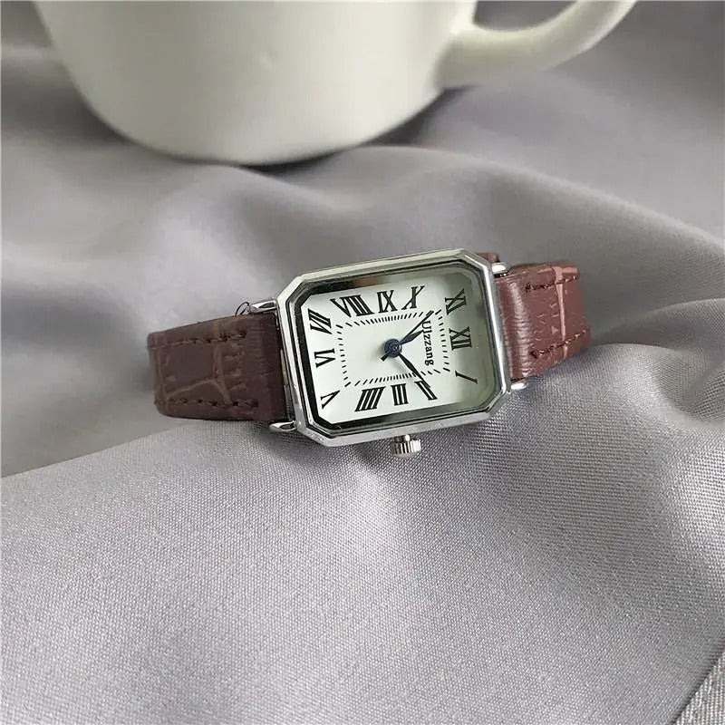Sara - Orologio Retro Rettangolare per Donne Eleganti