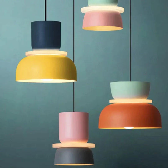 Daan Hoogwaardige hanglamp die functionaliteit en esthetiek samenbrengt.
