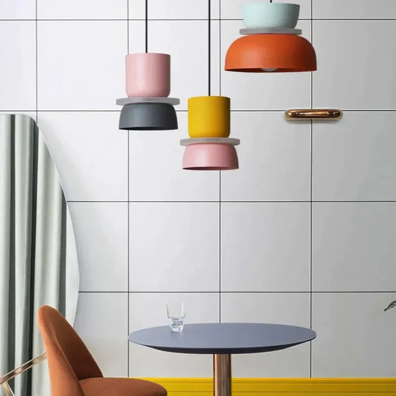 DuoTone Hanglamp met een strak minimalistisch ontwerp voor een verfijnde verlichting in je huis.
