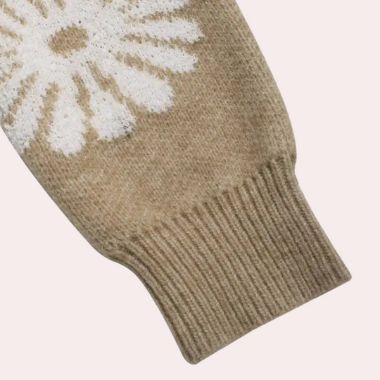 Noëlle | Women's Knitted Sweater With Flower Pattern | Beige
